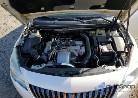 2014 Buick Regal Premium z USA, uszkodzony, nr VIN 2G4GN5EX3E9248304